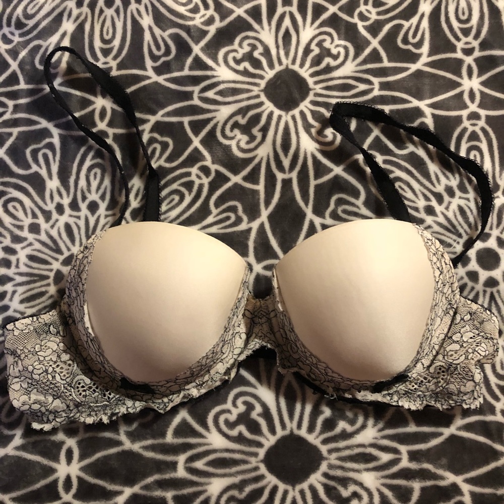 Cute Victoria’s Secret Bra